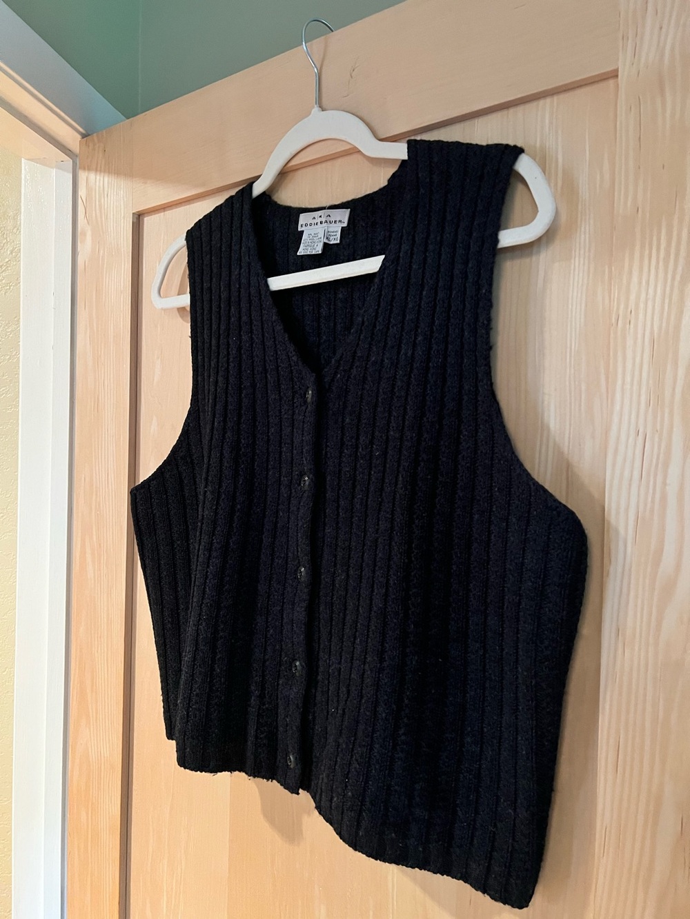 Eddie Bauer Black Ribbed Button-Front Sweater Vest